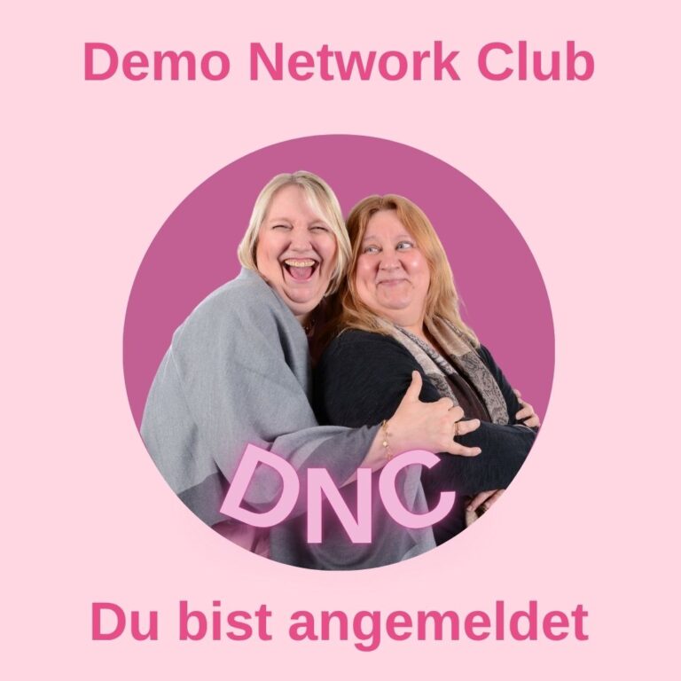 DNC Herbst Winter 2025 Demo Network Club Winter 25 für August bis Dezember 2025 auf einem rosa Hintergrund