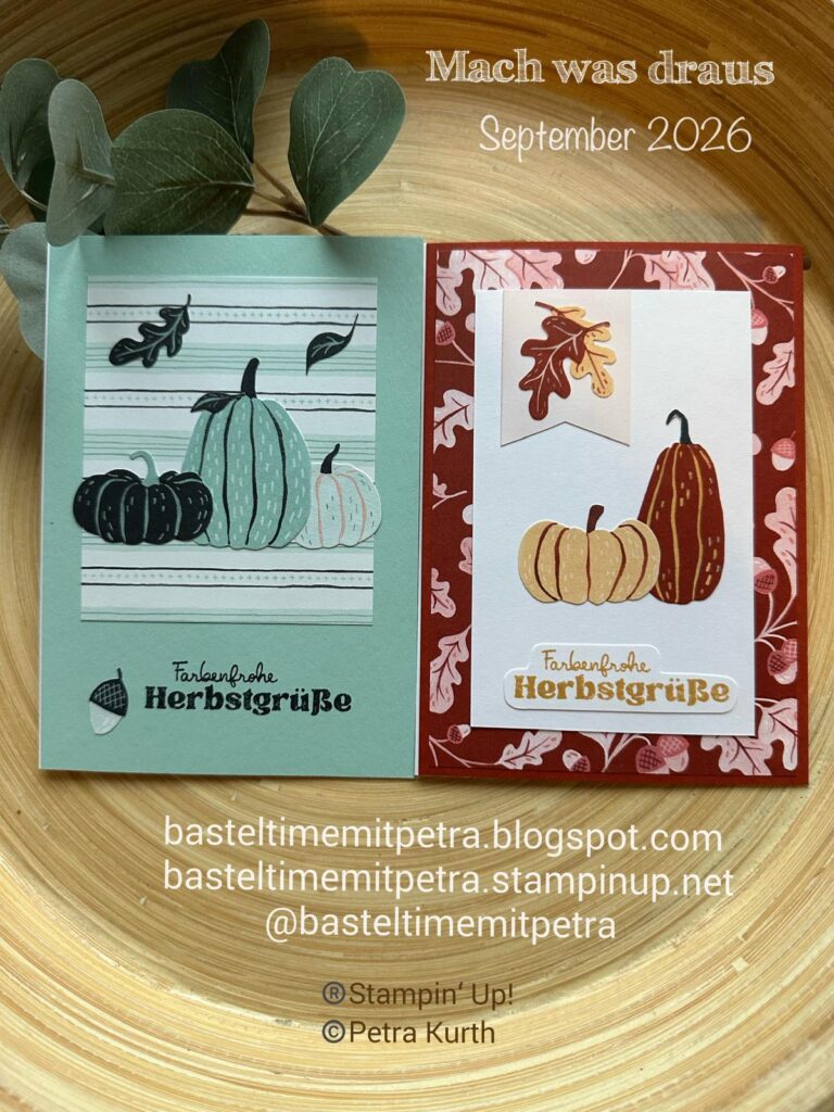 Zwei handgefertigte Herbstgrußkarten mit Kürbis- und Blattmotiven sind auf einer Holzunterlage für „Mach was draus“ am 26. September zu sehen, wobei oben und unten Details zur Herstellung zu sehen sind.